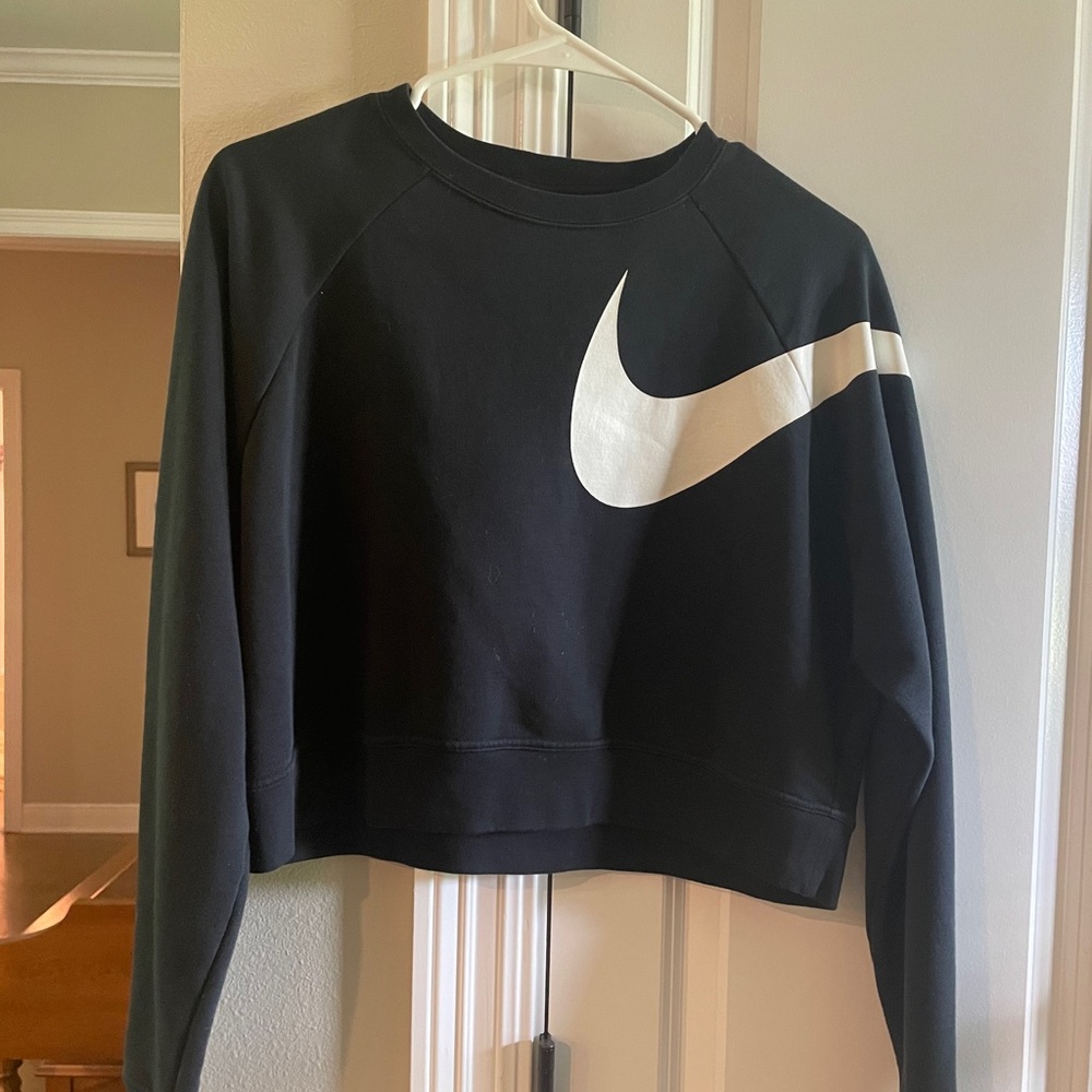 Nike cropped sweatshirt